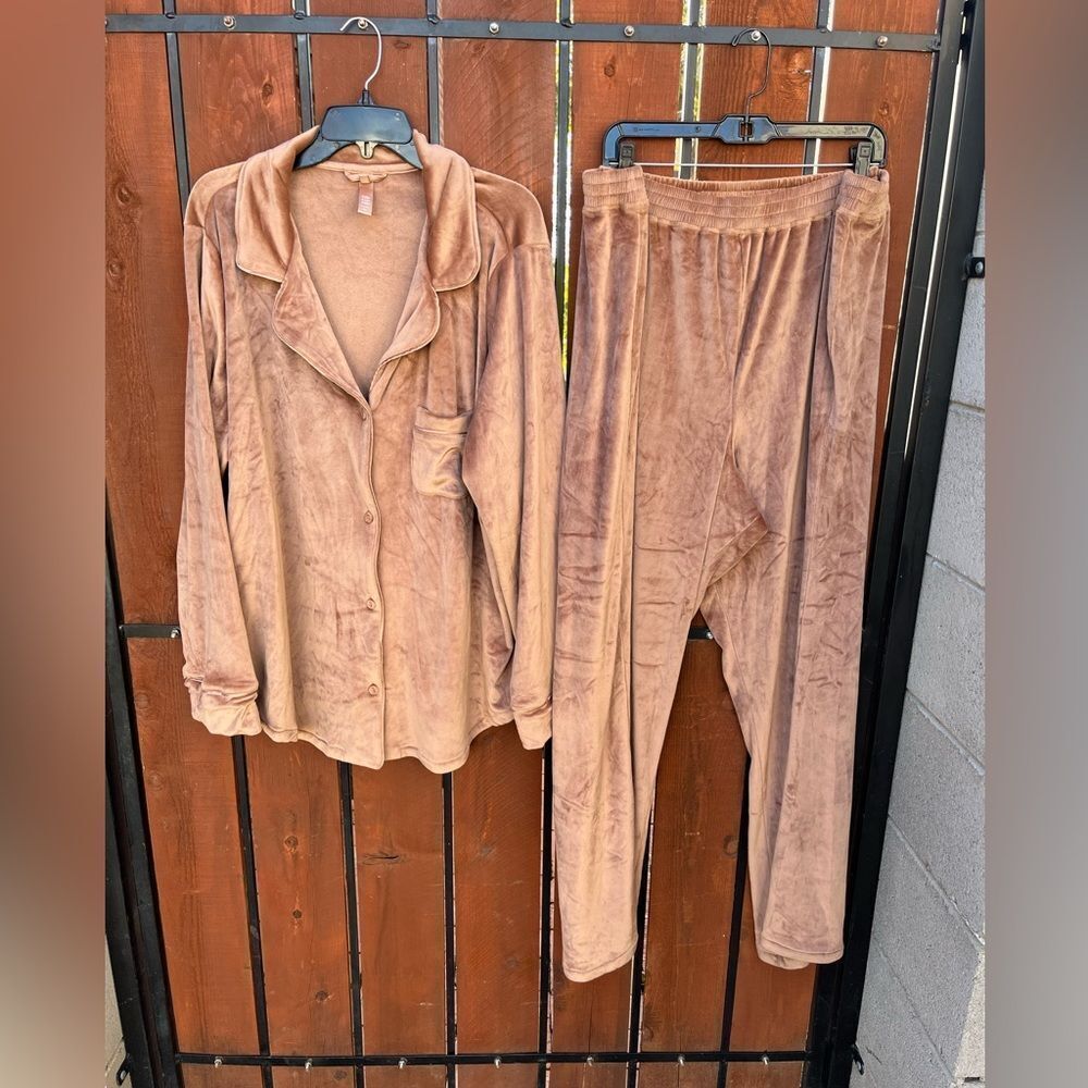 Skims Velour Soft Button Sleep Set Size 4xl - image 2